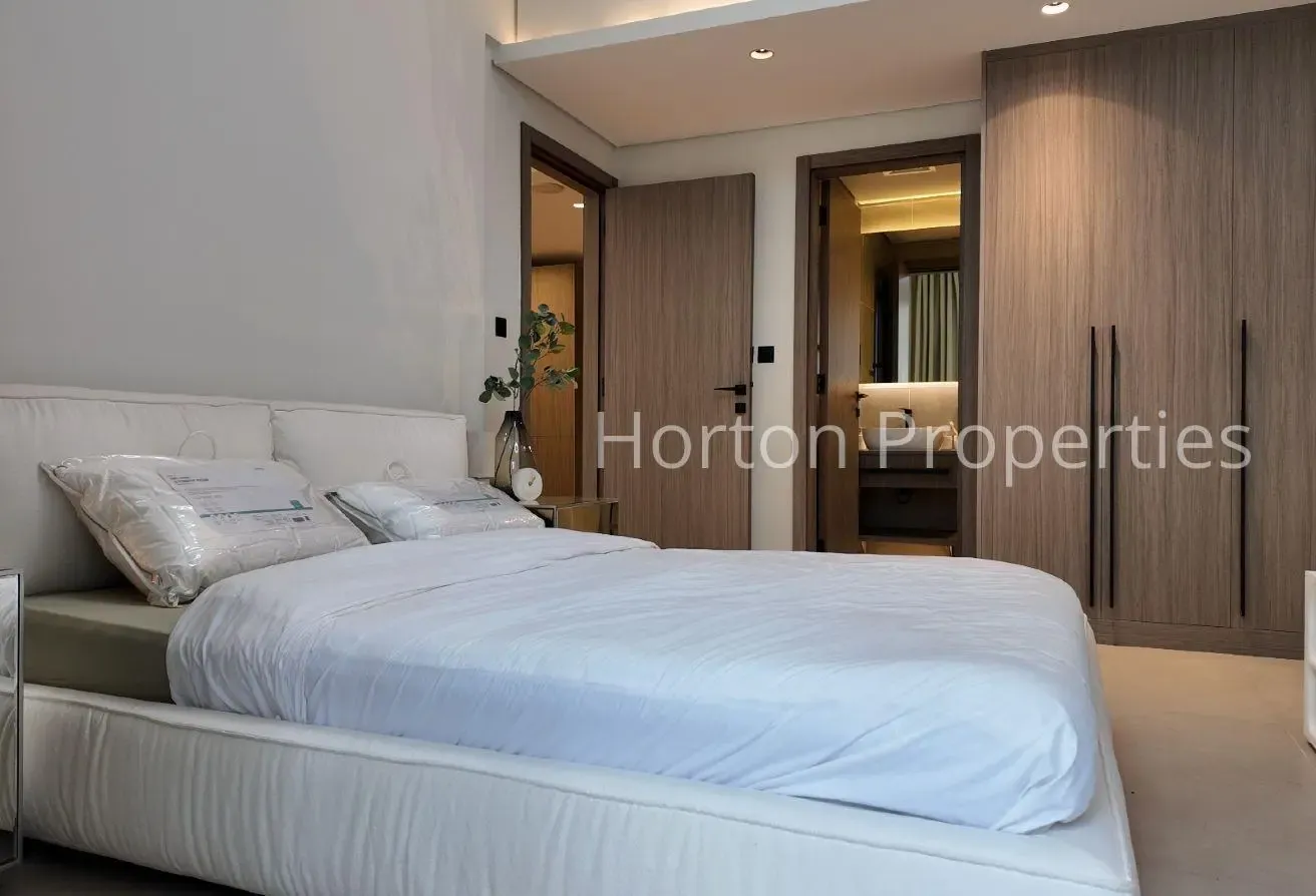 FURNISHED I MAID/STUDY I PRIME LOCATION | VACANT