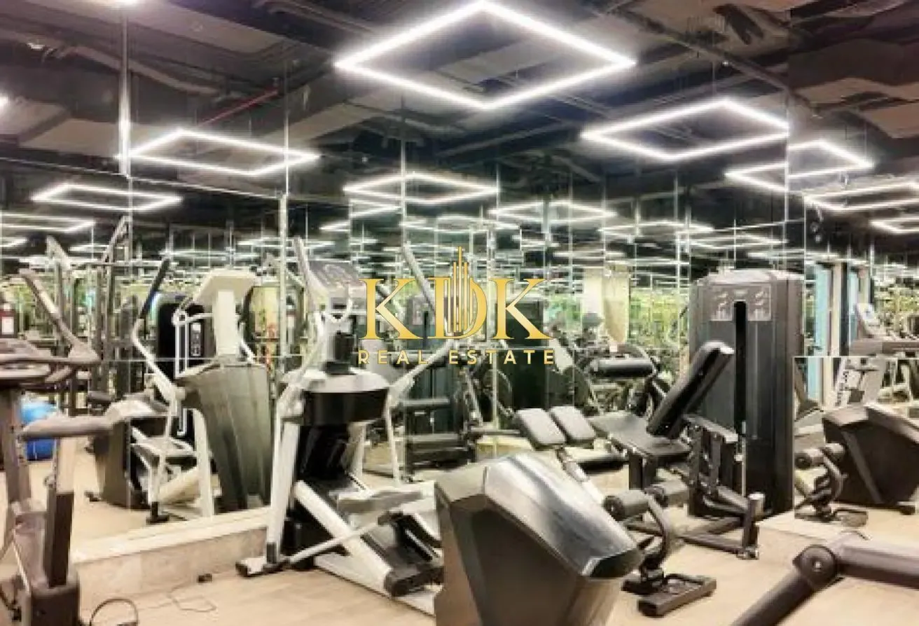 Furnished 1BR | Pool & City Views |