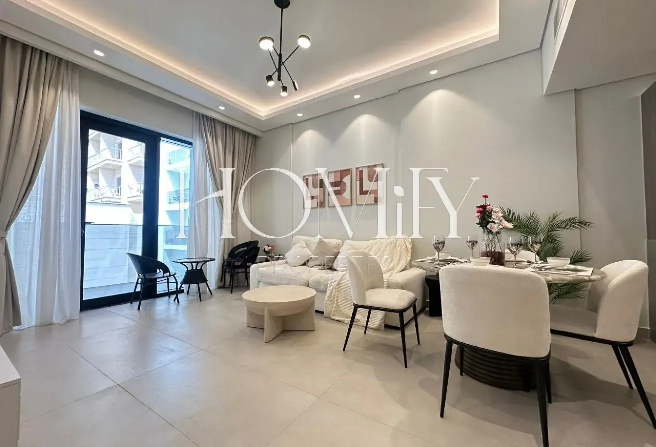 Pool View | Fully Furnished | Ready to Move