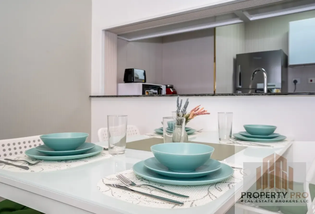FULLY FURNISHED | NEAR TO METRO |