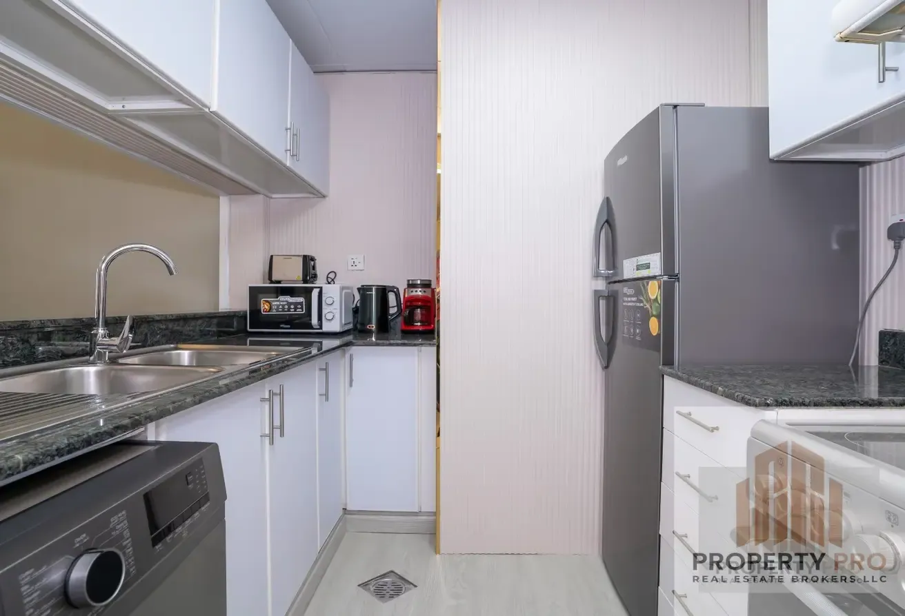 FULLY FURNISHED | NEAR TO METRO |