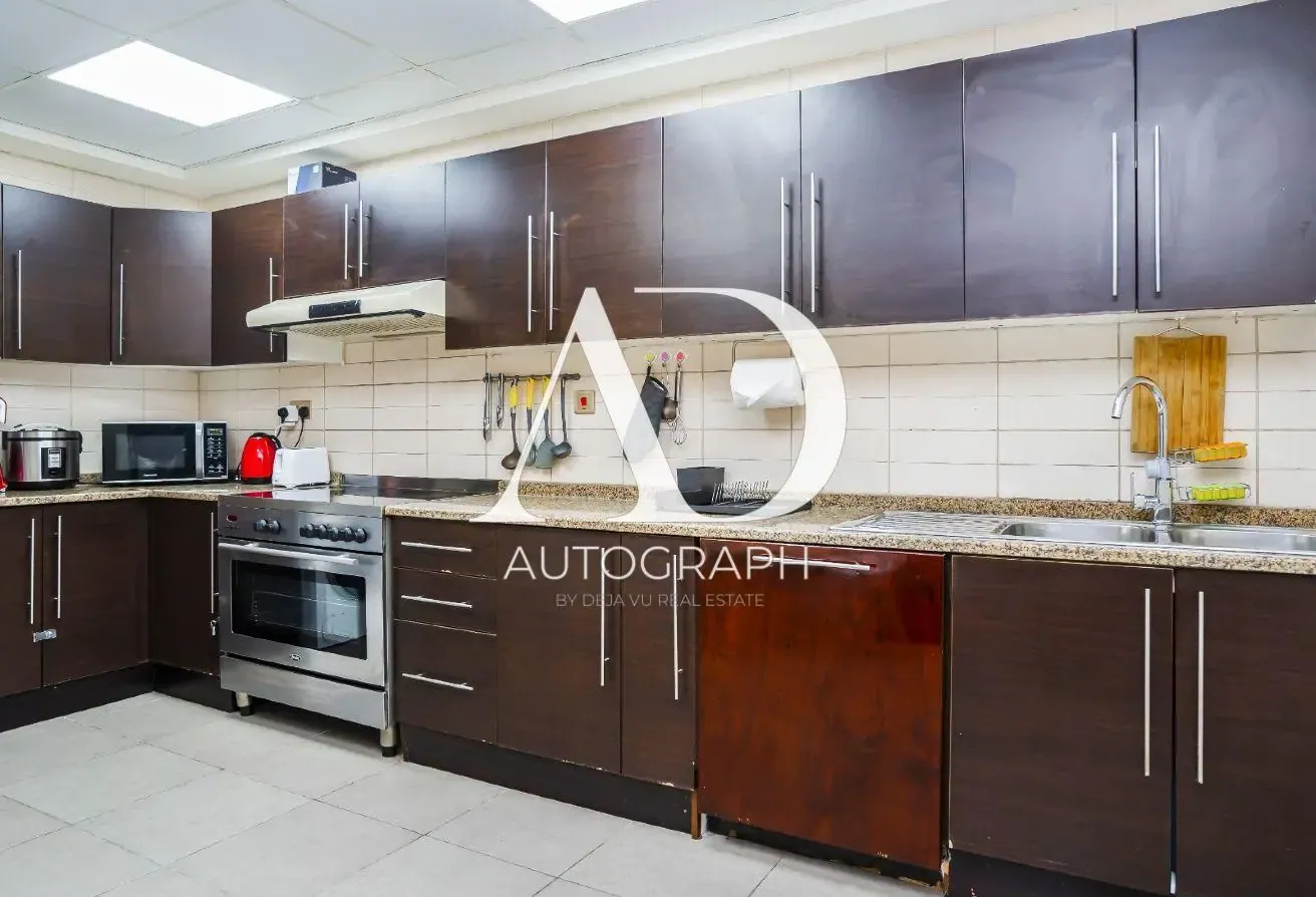 Upgraded | On High Floor | Fully Furnished