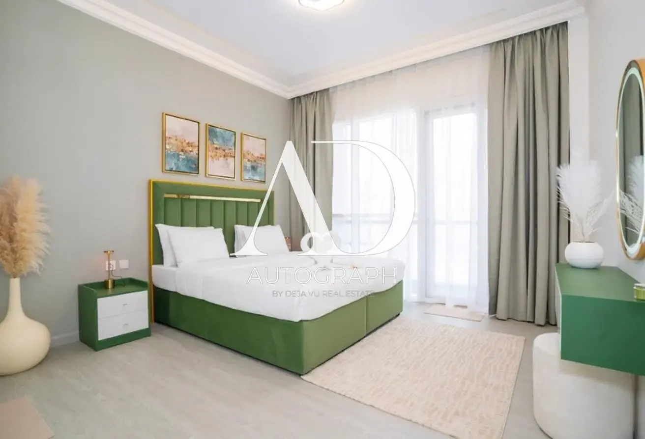 Furnished | Upgraded | On Mid Floor