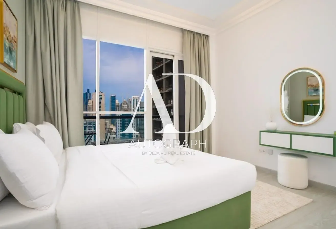 Furnished | Upgraded | On Mid Floor