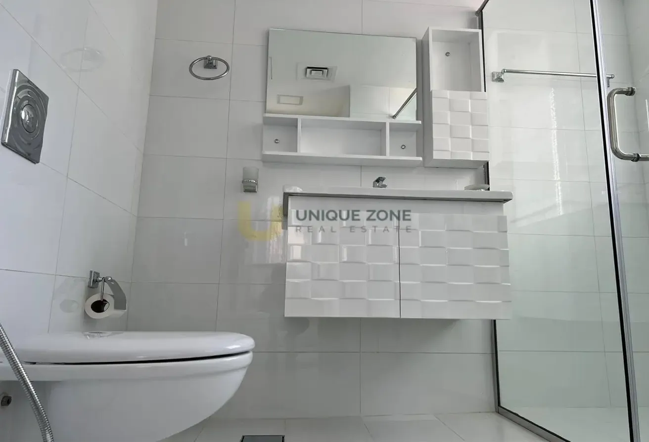 Upgraded | Fully Furnished | Park and Marina View