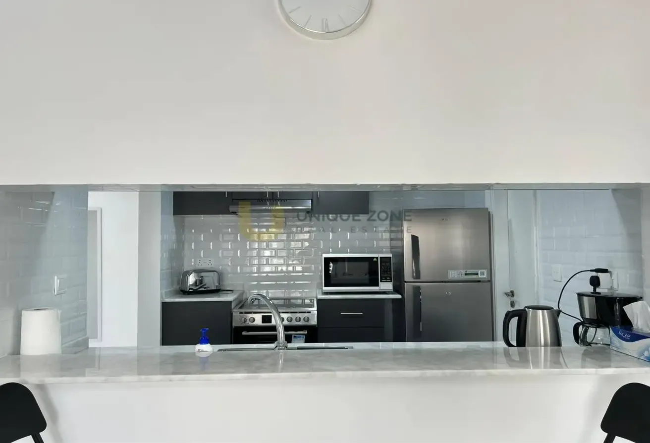 Upgraded | Fully Furnished | Park and Marina View