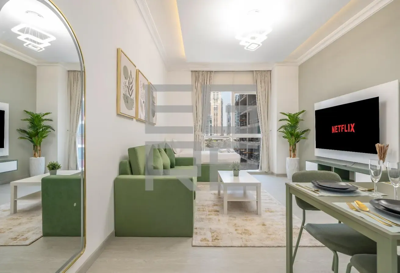 Spacious Fully Furnished 1BR | Canal View