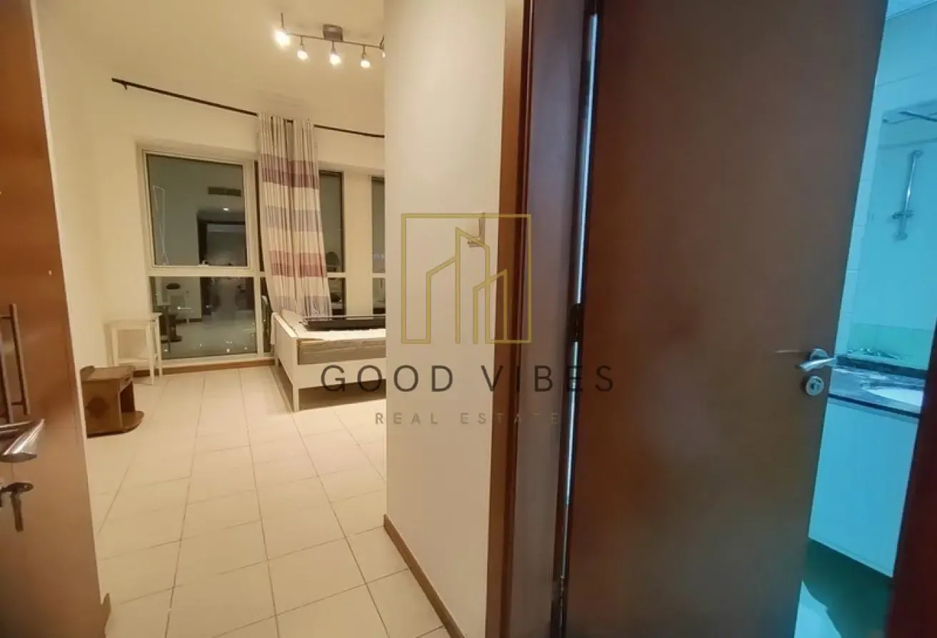 FULLY FURNISHED  | SZR VIEW | High Floor