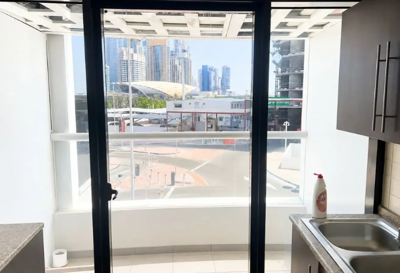 Best Rent JLT Furnish Studio Apartment Near Metro