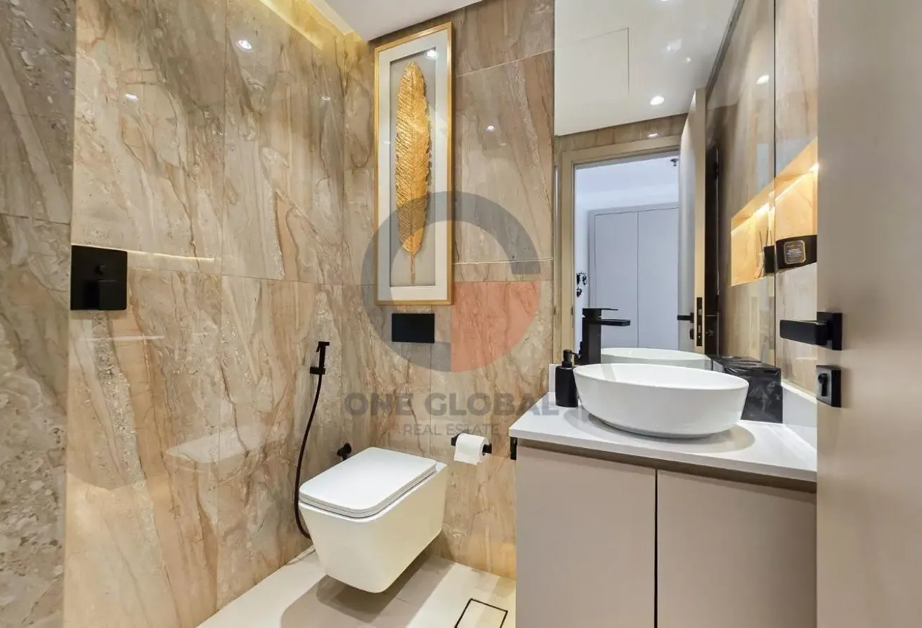 Fully Upgraded | Skyline View | Furnished