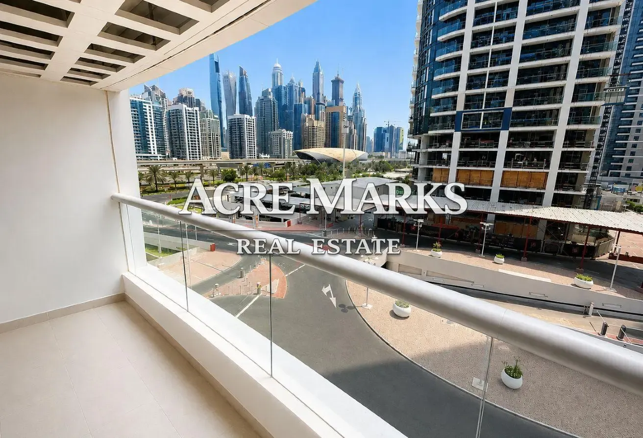 Large Studio | Fully Furnished | Balcony