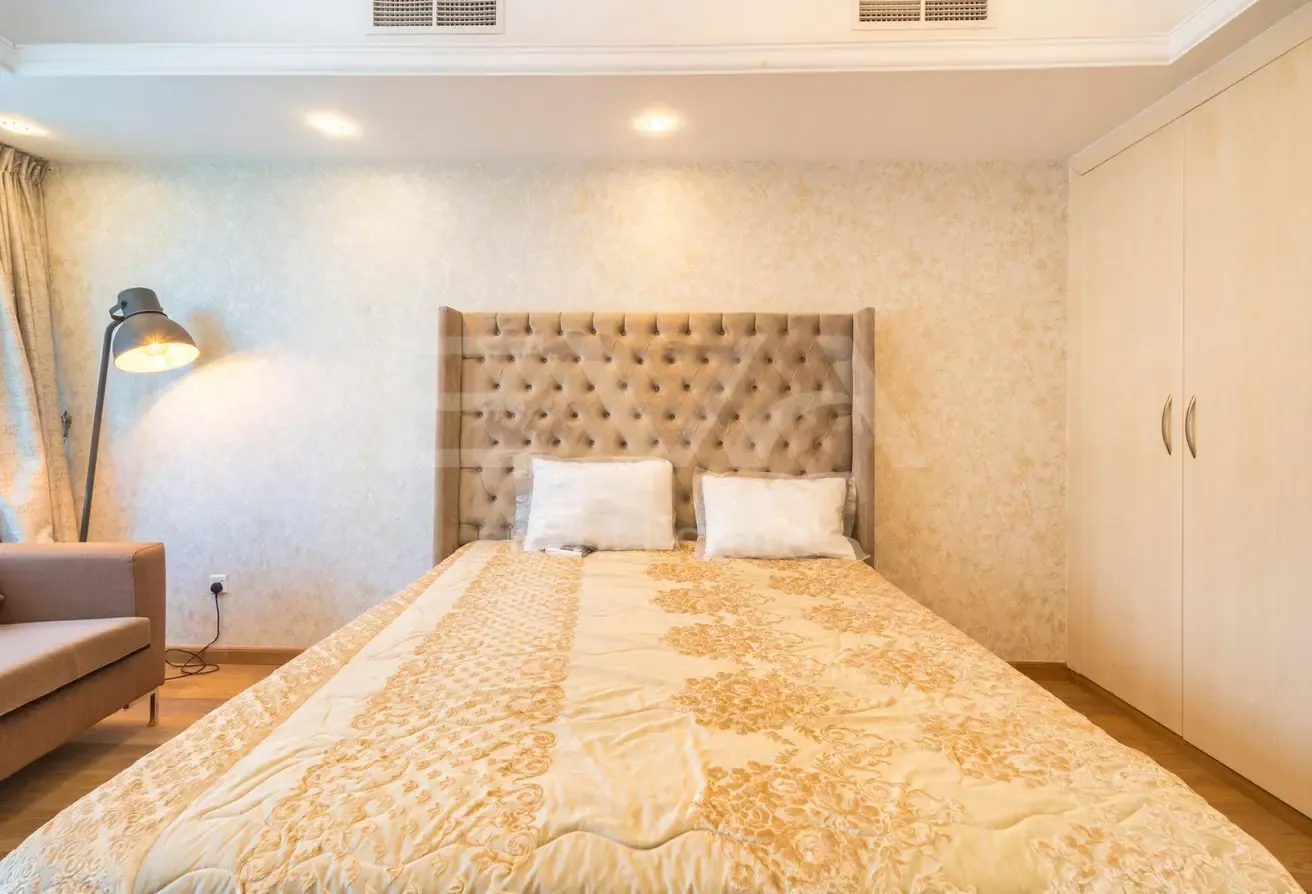 FULLY FURNISHED | COMMUNITY VIEW| READY AND VACANT