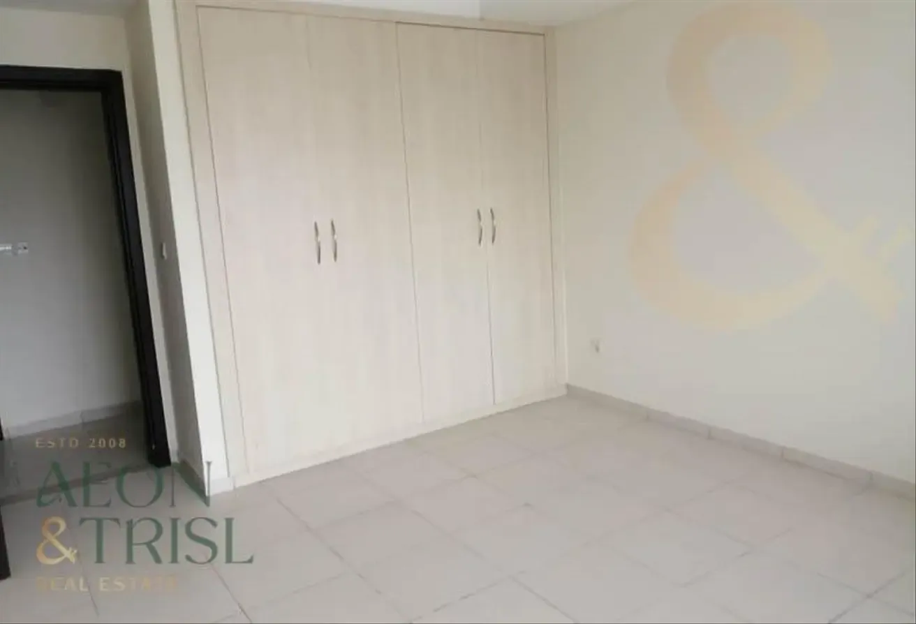 Without Balcony | Furnished | Close to Metro