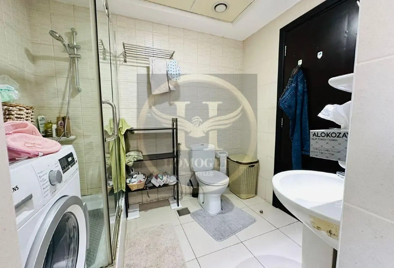 3BR | VAASTU | VACANT | UPGRADED|CHILLER FREE