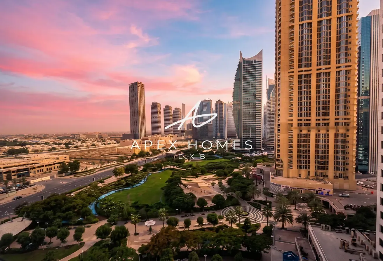 Exclusive | Corner Unit | Furnished | Near Metro