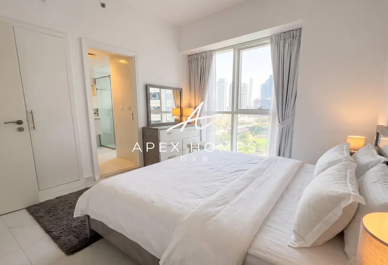 Exclusive | Corner Unit | Furnished | Near Metro