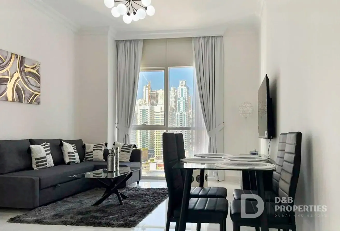 Fully Furnished | Modern Unit | Park view