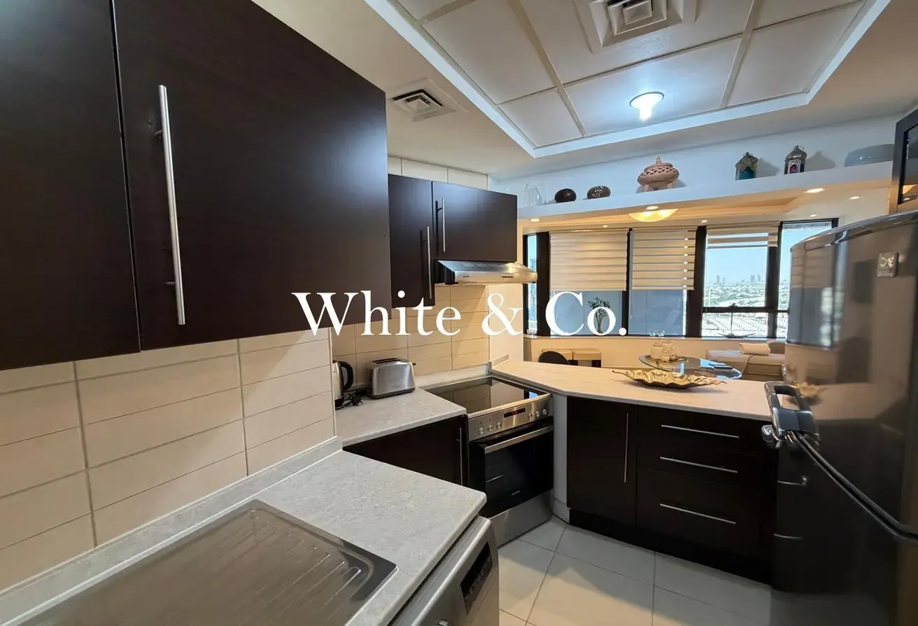 Fully Furnished | Next to Metro | Vacant