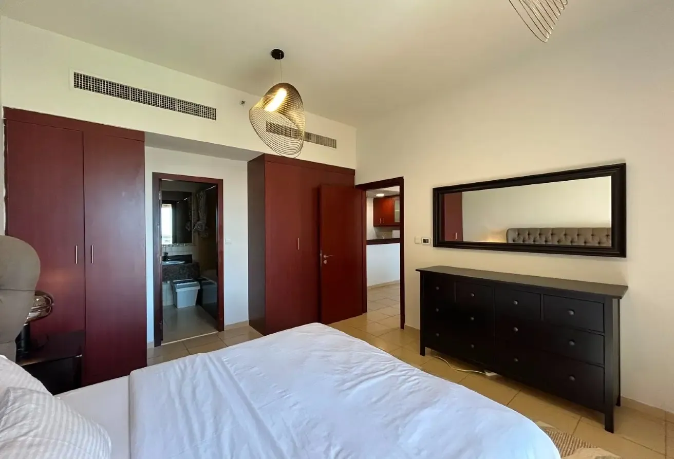 SPACIOUS 1BR | JBR | PRIME BEACHFRONT LOCATION