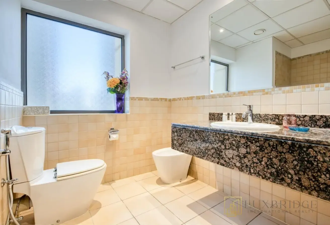 Open to 6 Months | Give Offer | Vacant