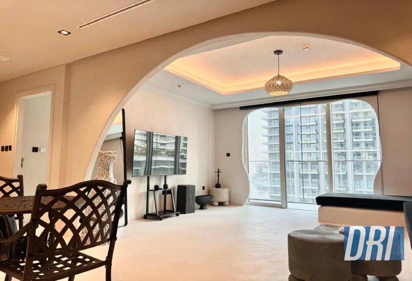 Furnished Designed 1 bedrooms With Private Beach