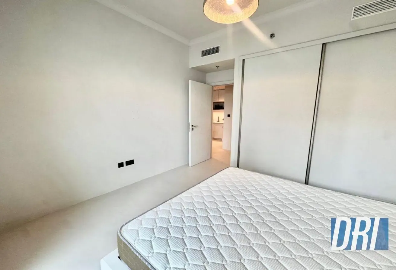 Furnished Designed 1 bedrooms With Private Beach