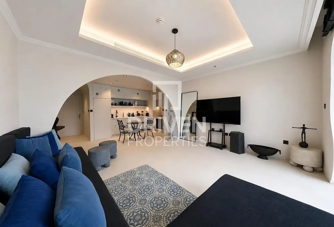 Upgraded | Fully Furnished | Ready to Move in