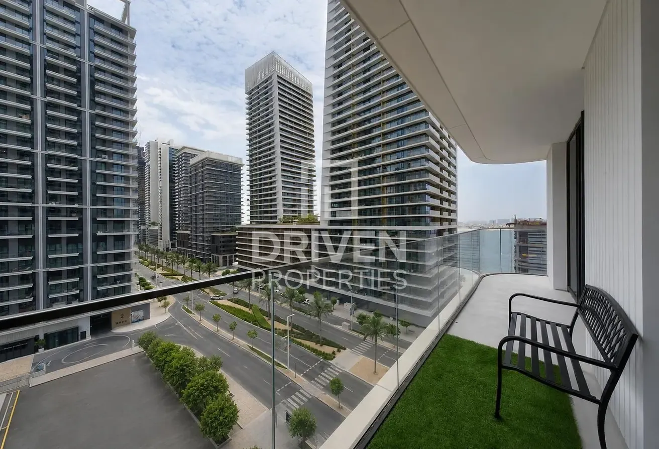 Upgraded | Fully Furnished | Ready to Move in