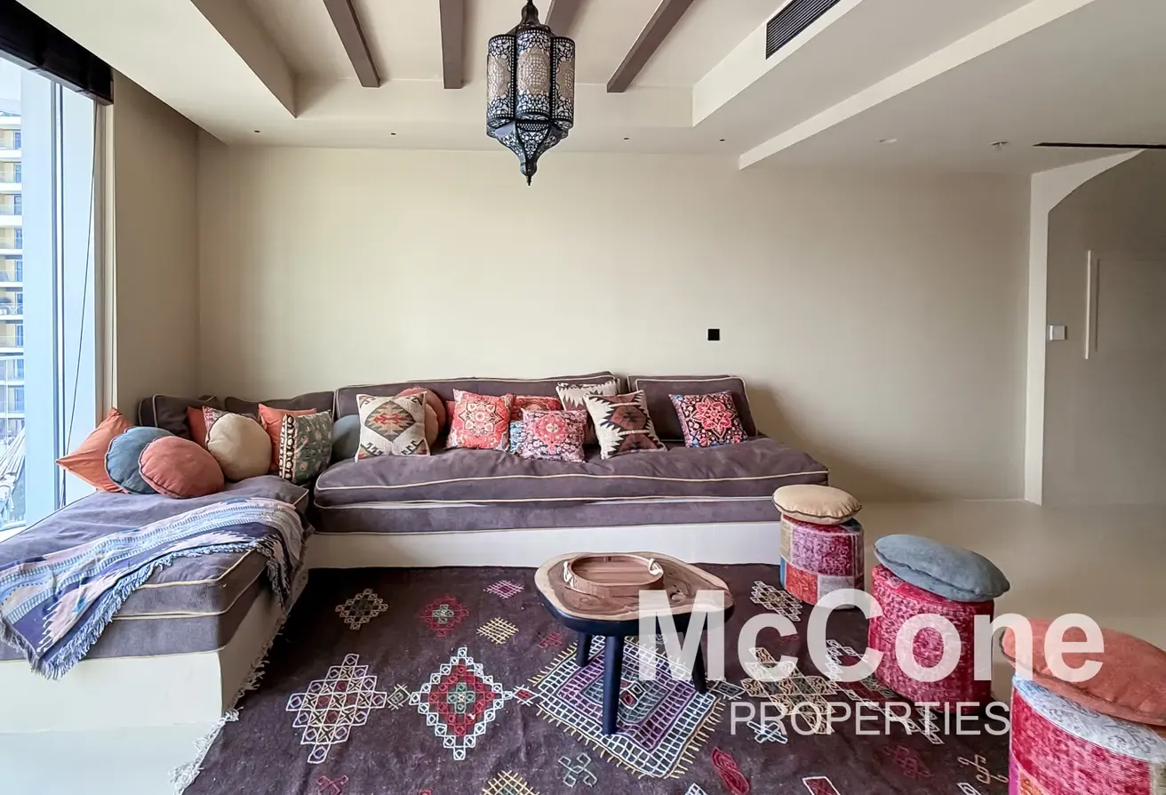 Furnished | Unique Interior | Low Floor