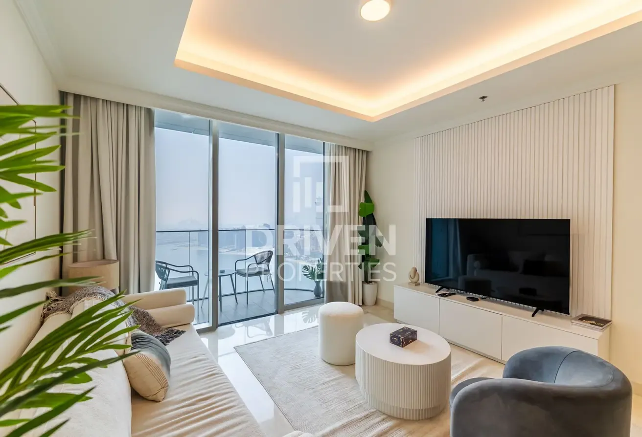 High Floor | Full Palm View | Turnkey unit