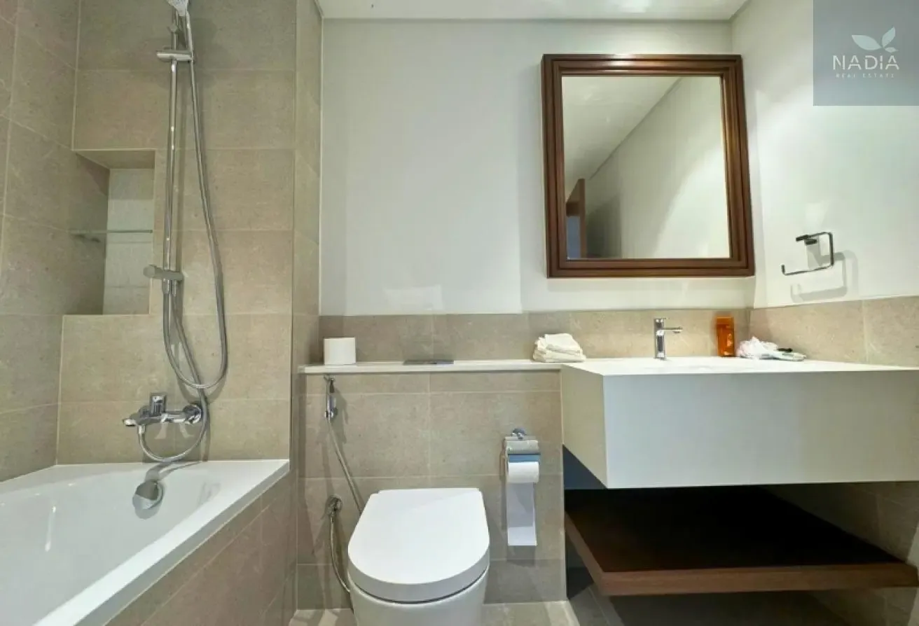 Furnished 1BR | Beach Access | Vacant