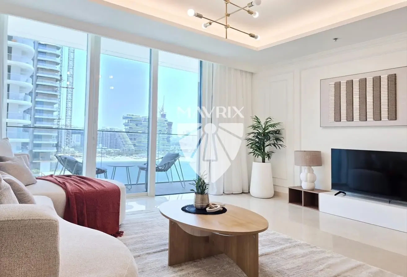 Marina View | Furnished | Upgraded | Vacant