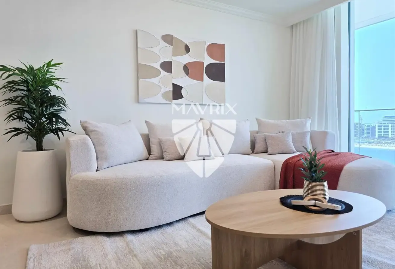 Marina View | Furnished | Upgraded | Vacant