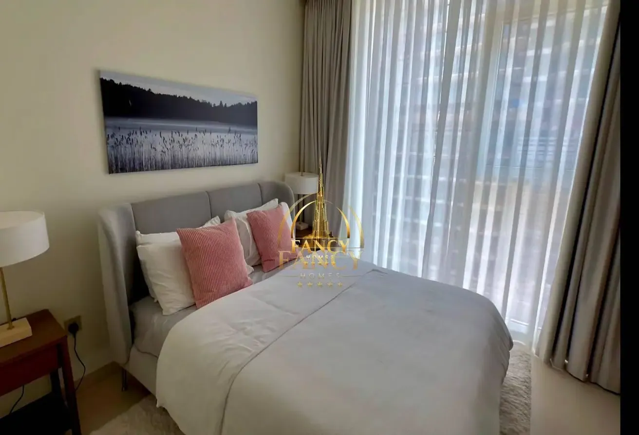 Beach Access | Furnished | Emaar Beachfront