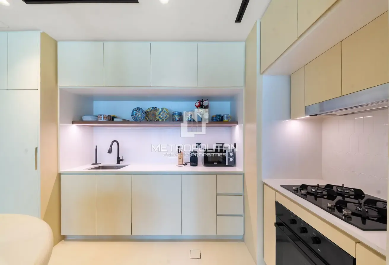 Fully Upgraded Unit | Sea View | Direct Beach