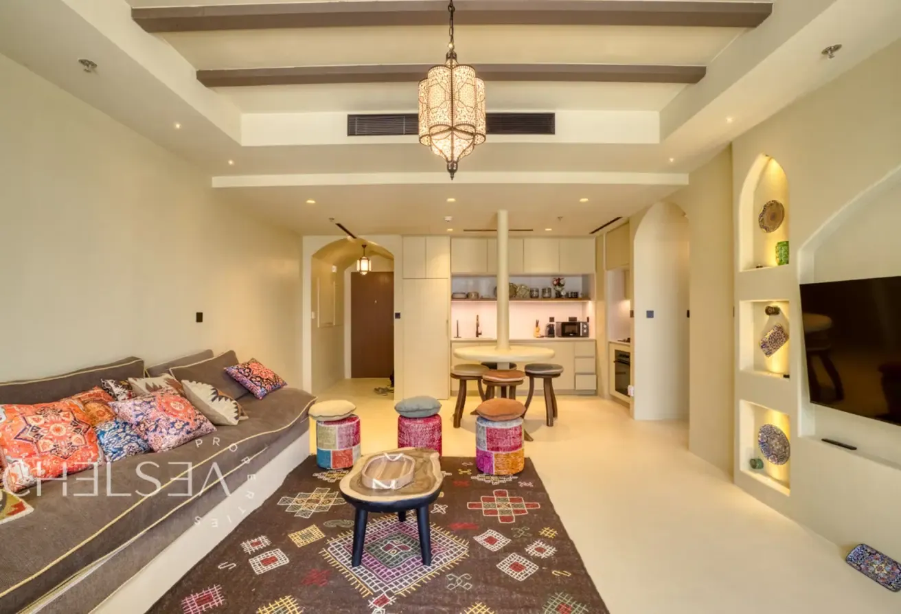 VACANT |ARABIAN STYLE | FURNISHED |SPECIAL EDITION
