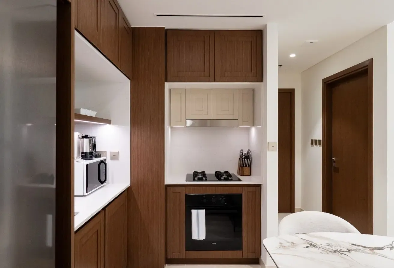 Fully Furnished | Stylish Unit | Vacant