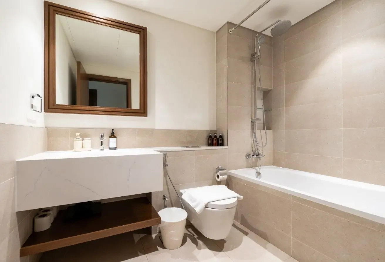 Fully Furnished | Stylish Unit | Vacant