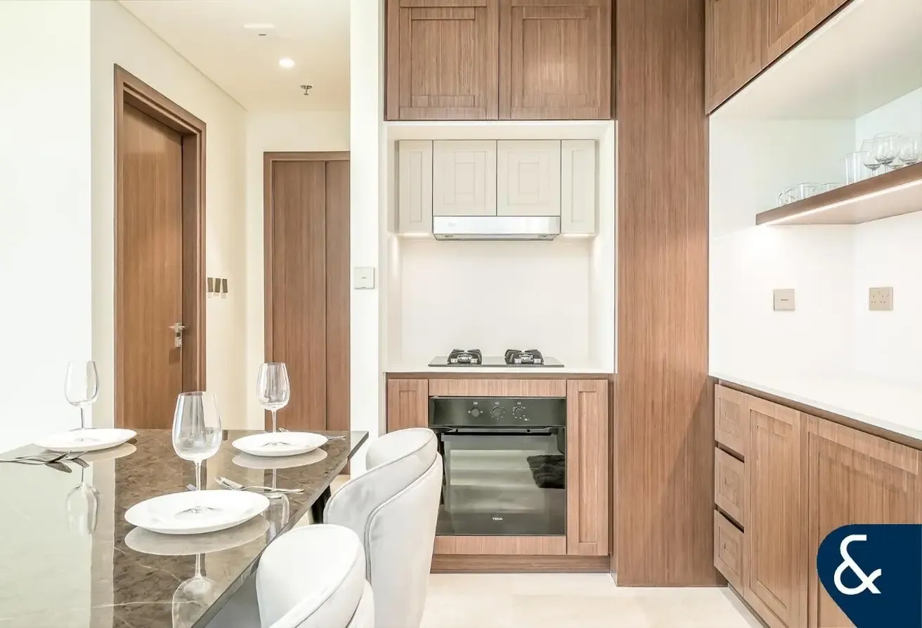 Exclusive | One Bed | Vacant | Furnished