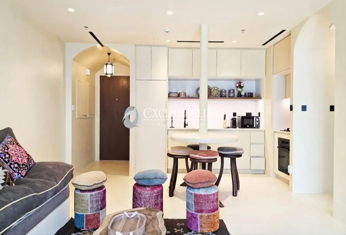 Elegant Furnished| Beach Front| Available now