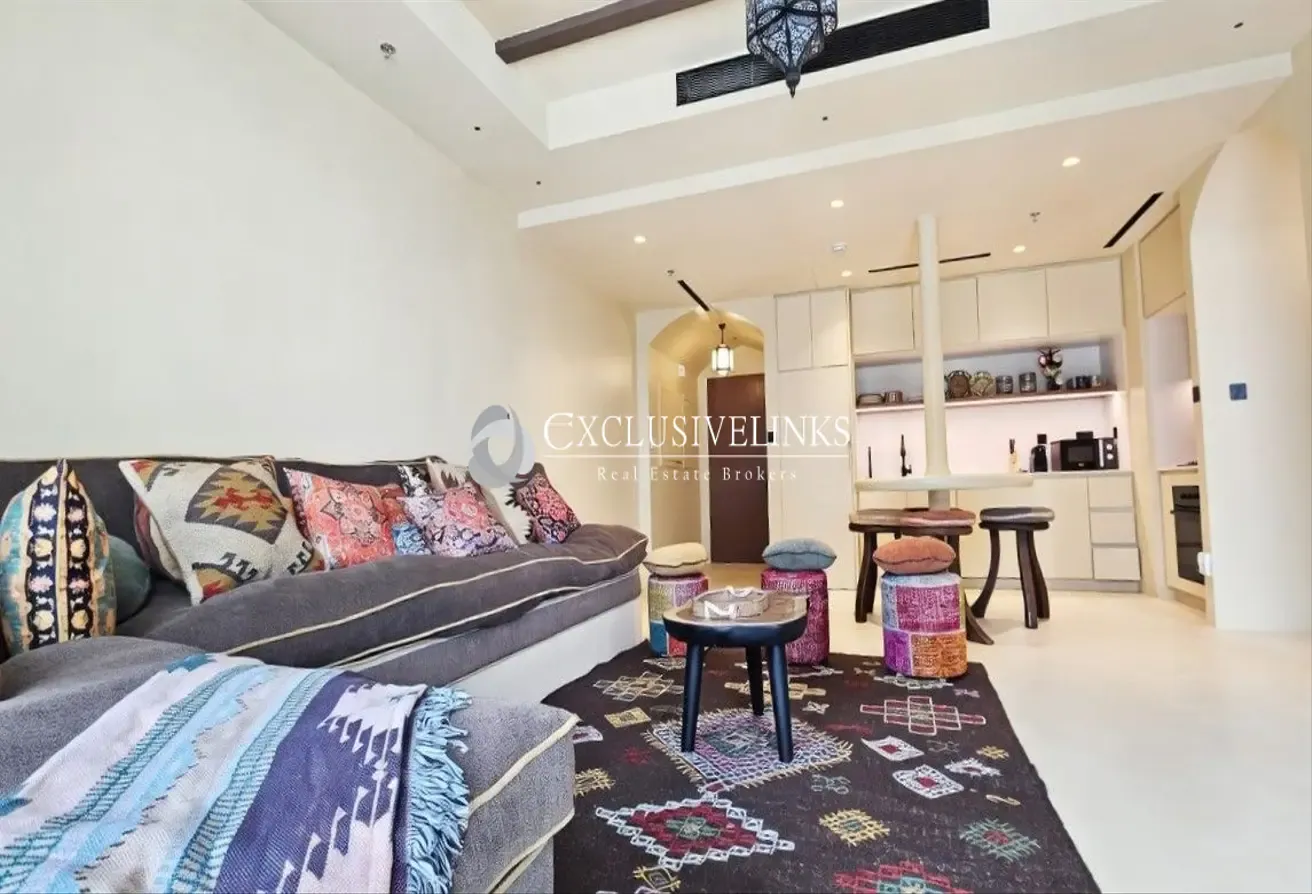 Elegant Furnished| Beach Front| Available now