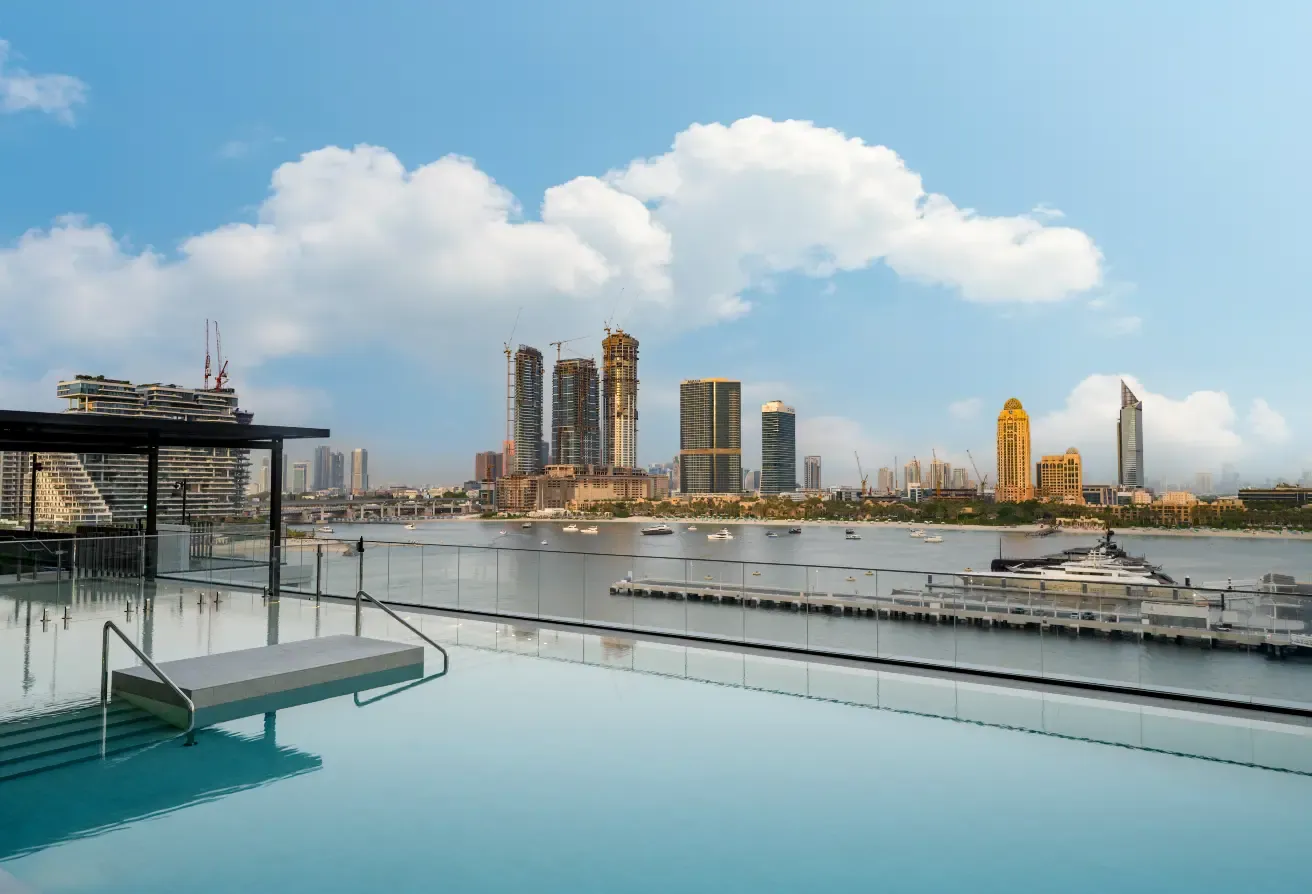 Atlantis palm view-all bills included T.C. APPLY