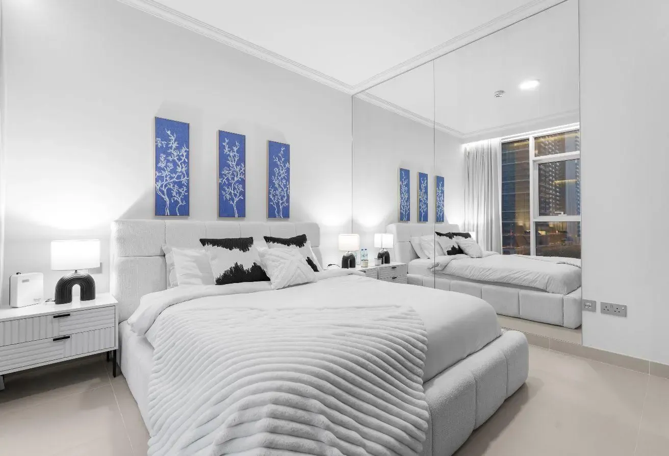 Luxury Furnished–WiFi-AC-Water-electricityBills In