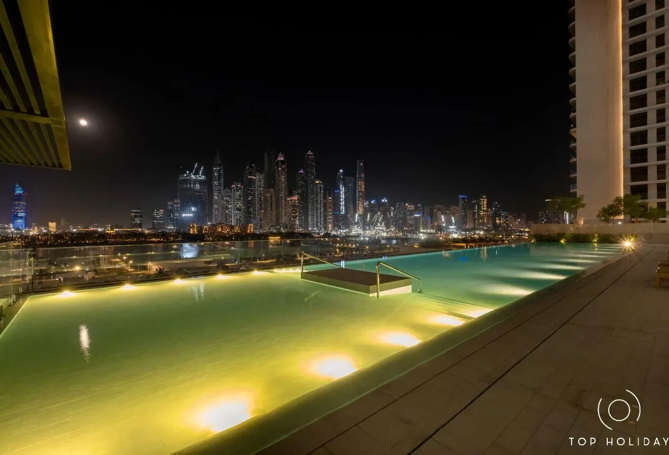 Luxury Furnished–WiFi-AC-Water-electricityBills In