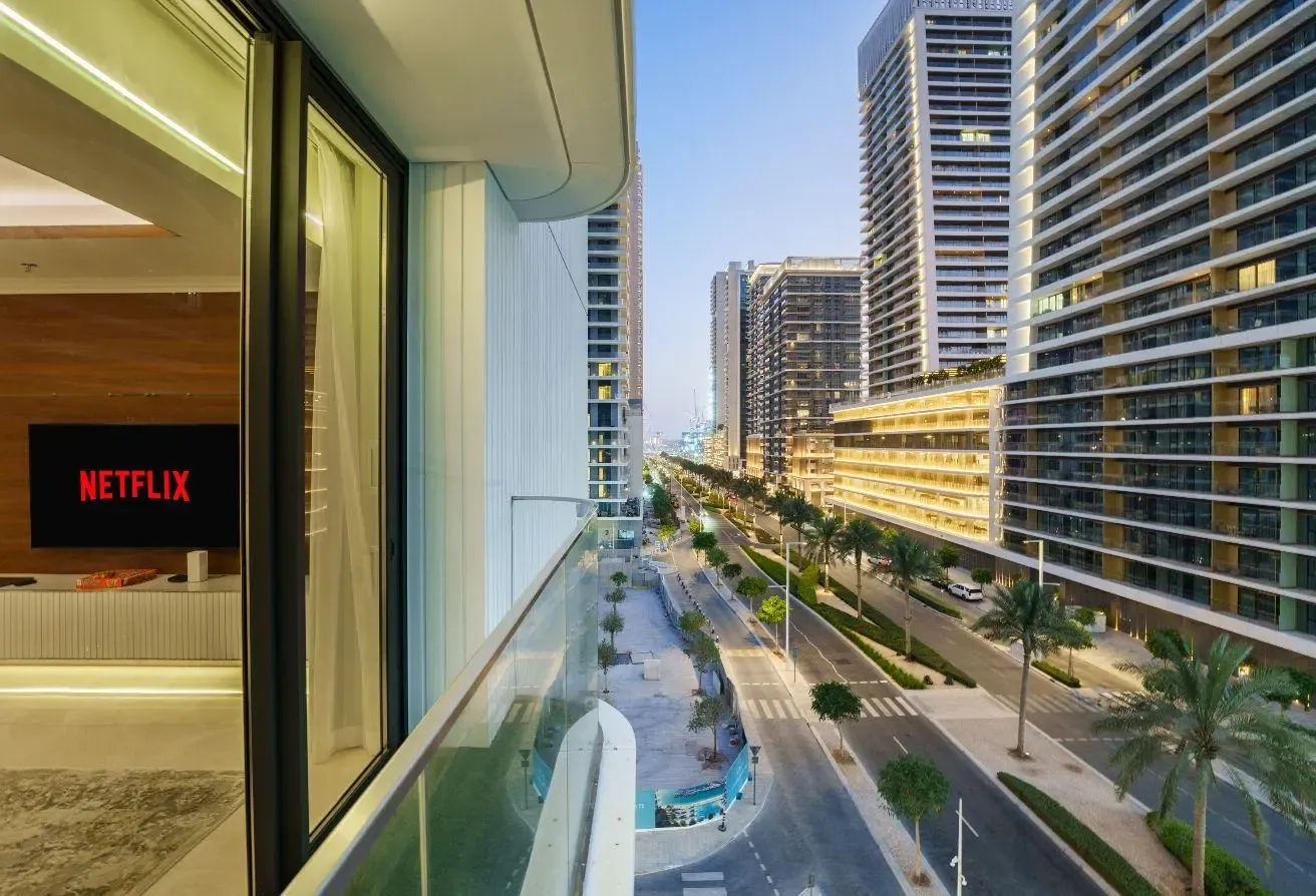 Luxury Furnished–WiFi-AC-Water-electricityBills In