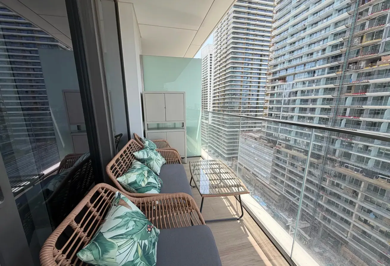 Fully Furnished | Up to 4 cheques | Brand new