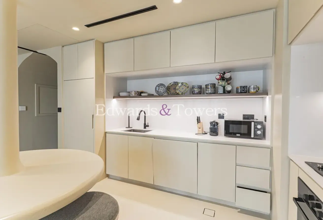 Upgraded | Marina View | Traditional Interior