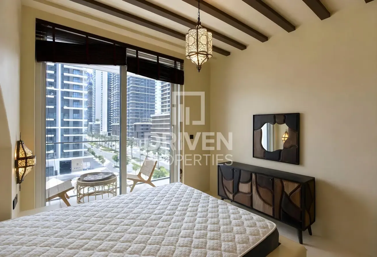 Fully Upgraded | Sea View | Ready To Move In