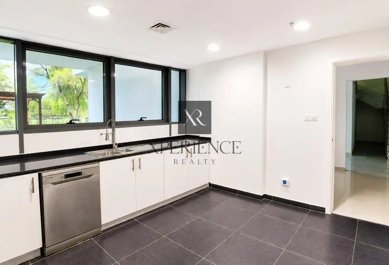 FULL GOLF COURSE | LARGEST LAYOUT | READY TO MOVE