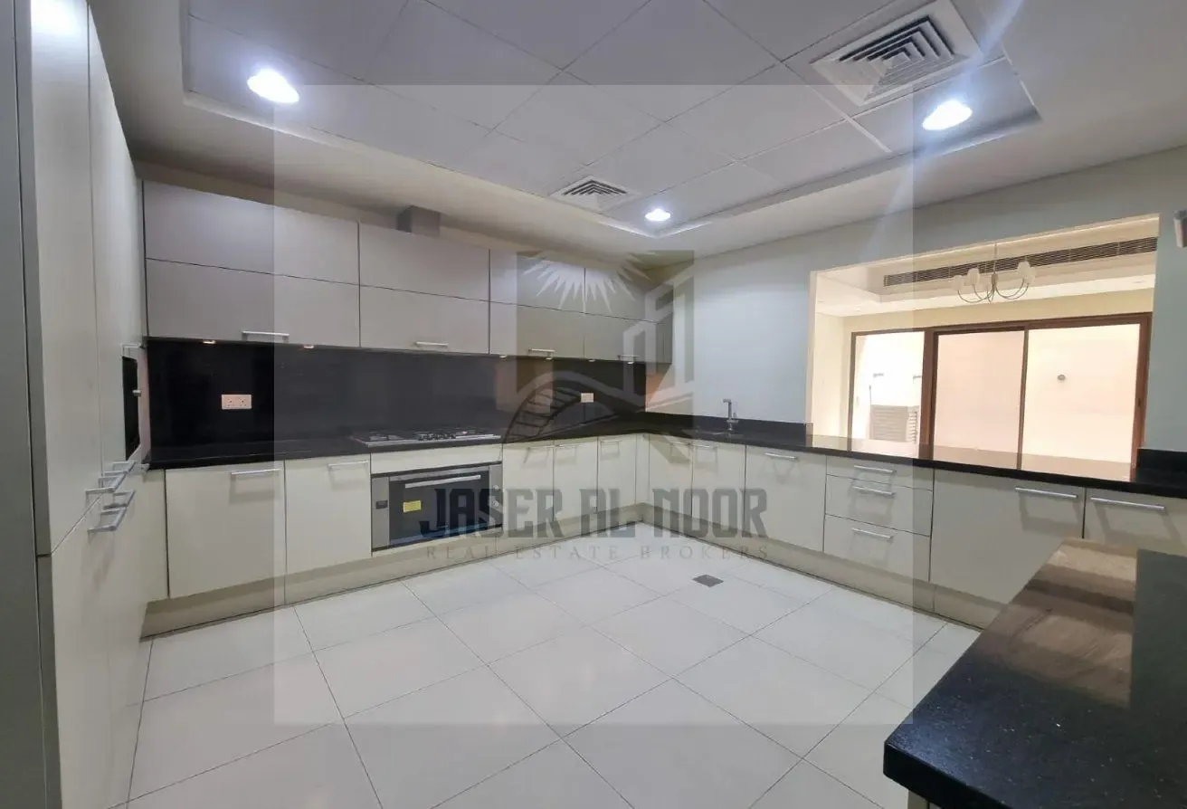 Must See |Stunningly Large |Lowest Price in Market